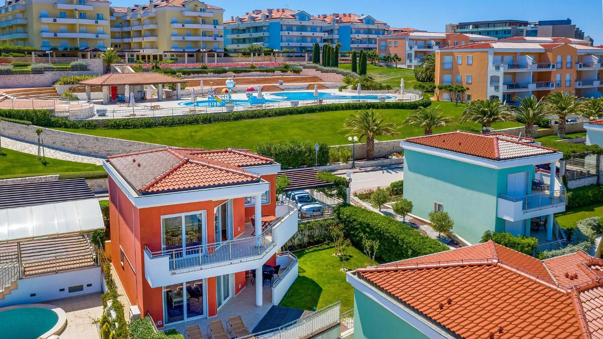 Awesome Home In Savudrija With Jacuzzi