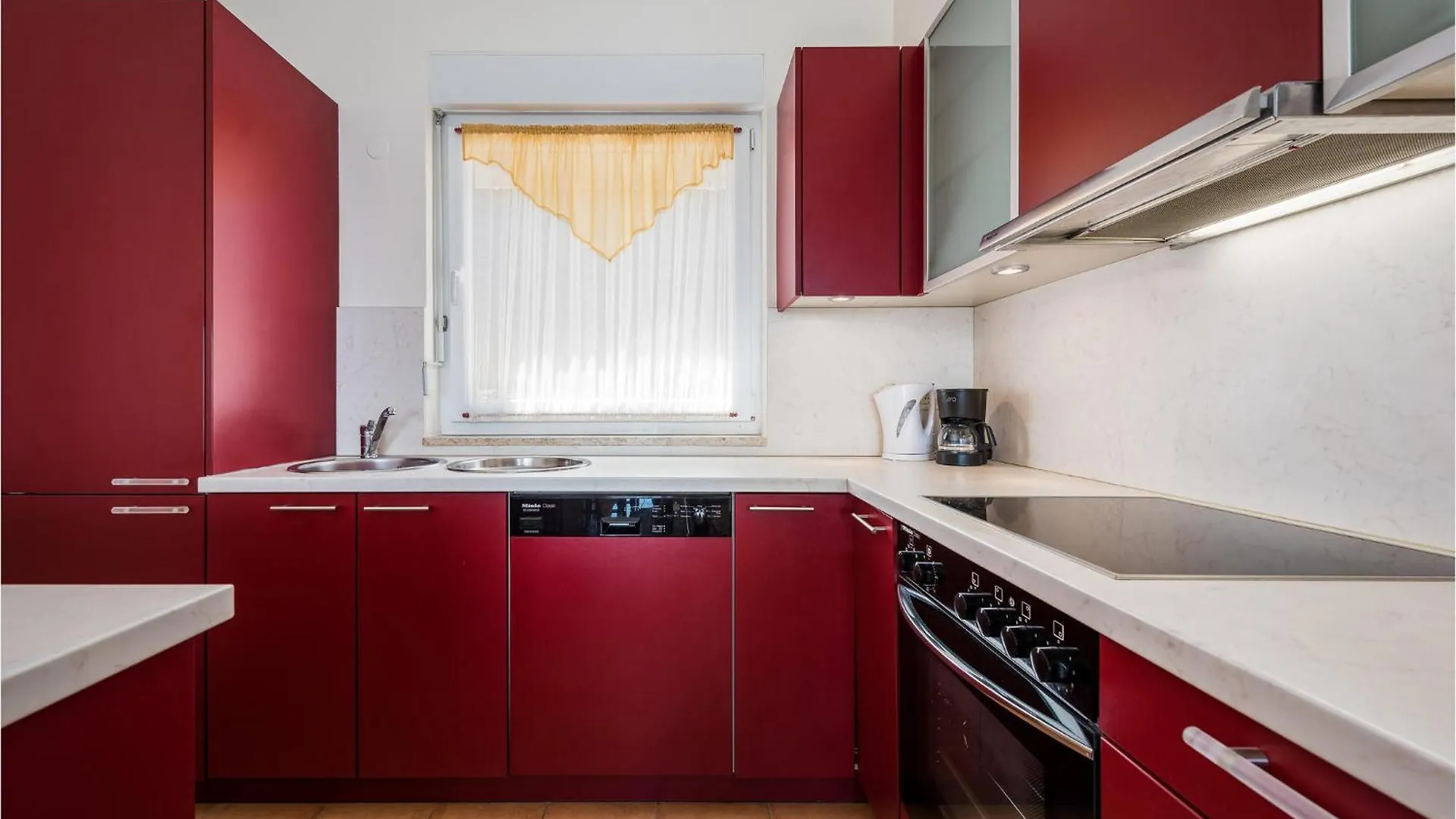 Awesome Home In Savudrija With Jacuzzi