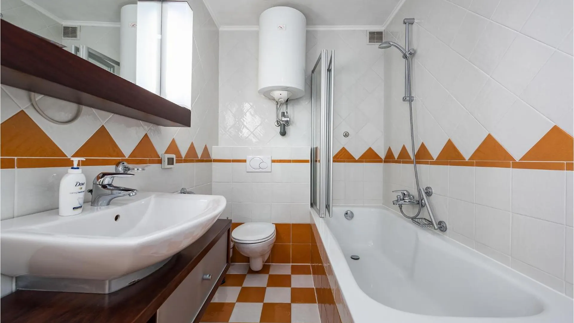 Holiday home Awesome Home In Savudrija With Jacuzzi